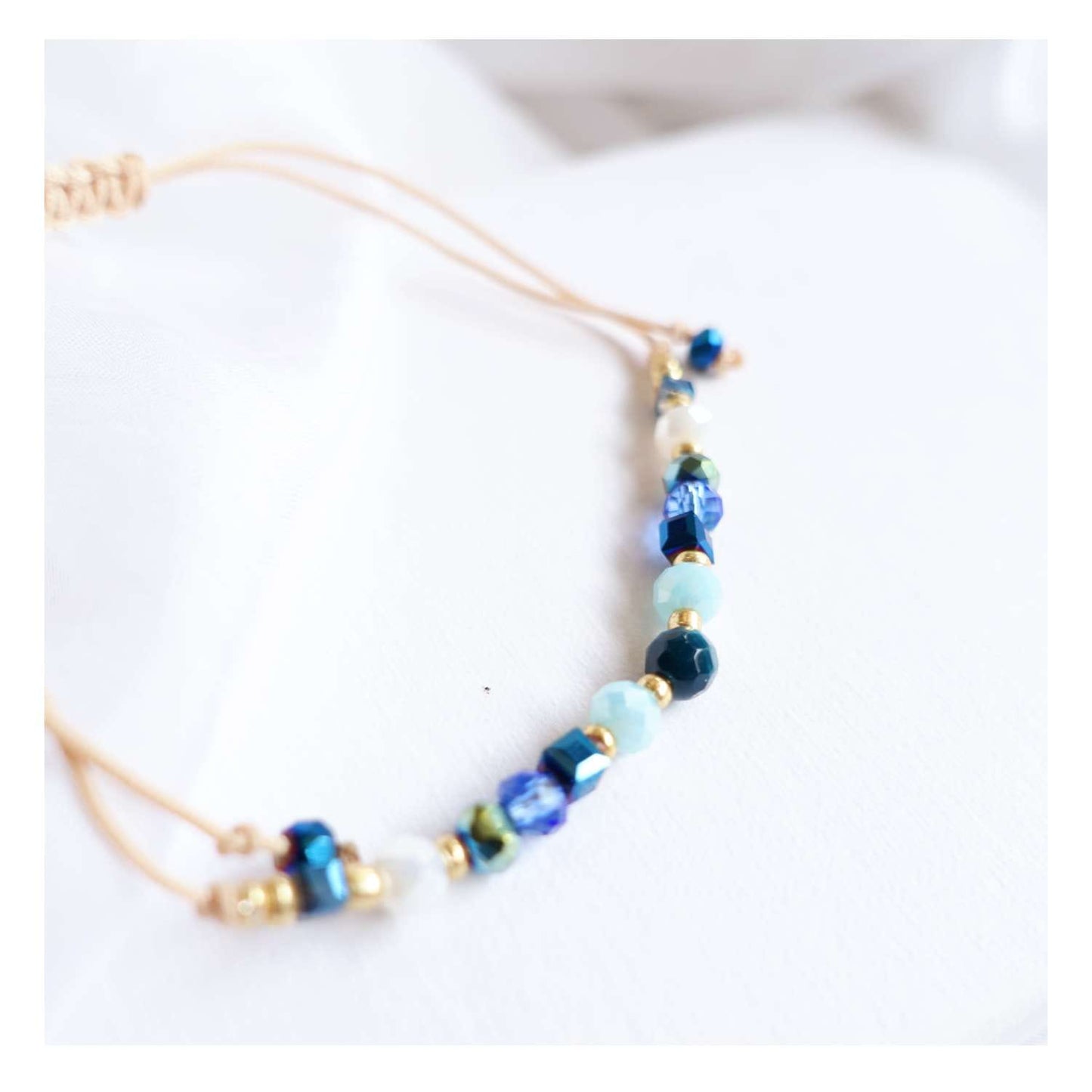 Bracelet with natural stones, blue agate TD9101