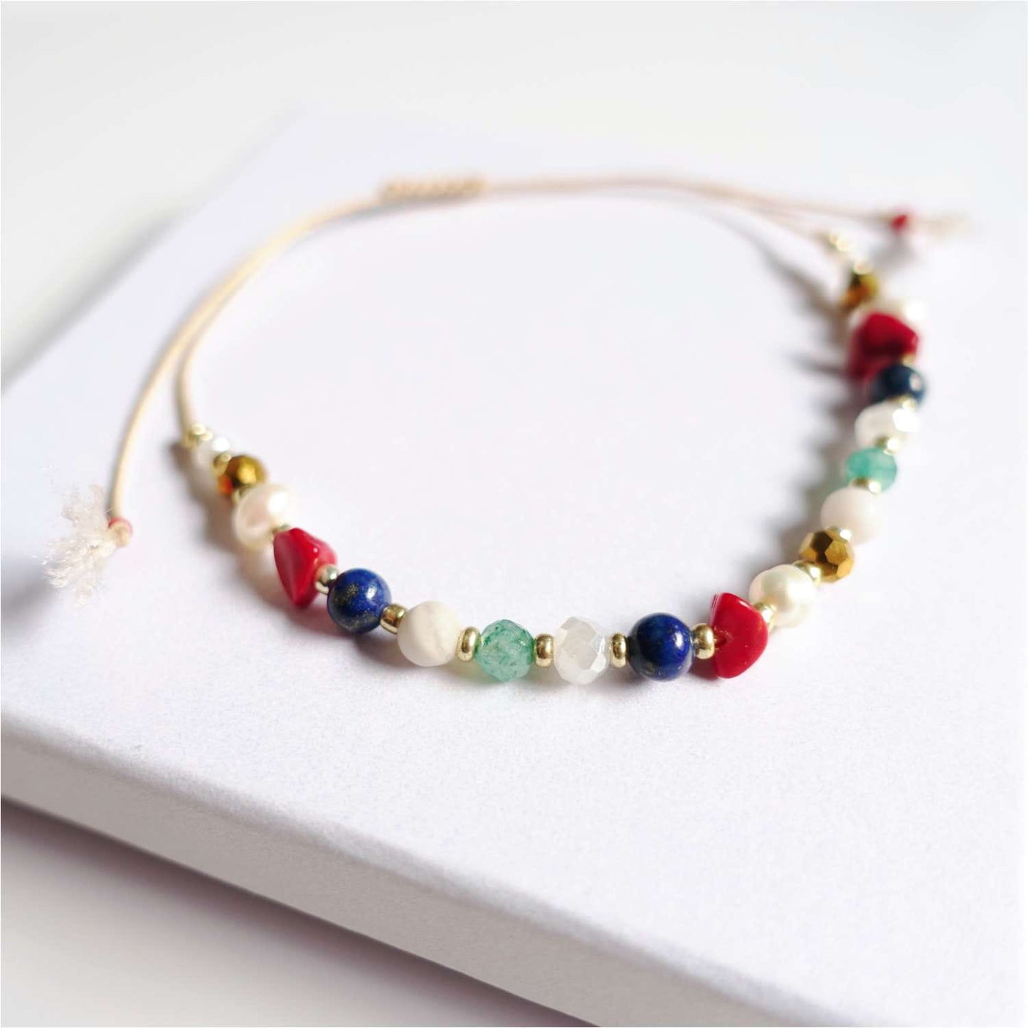 Bracelet with natural stones coral, lapis lazuli, jade, natural pearl, TD9125 LadyMarine