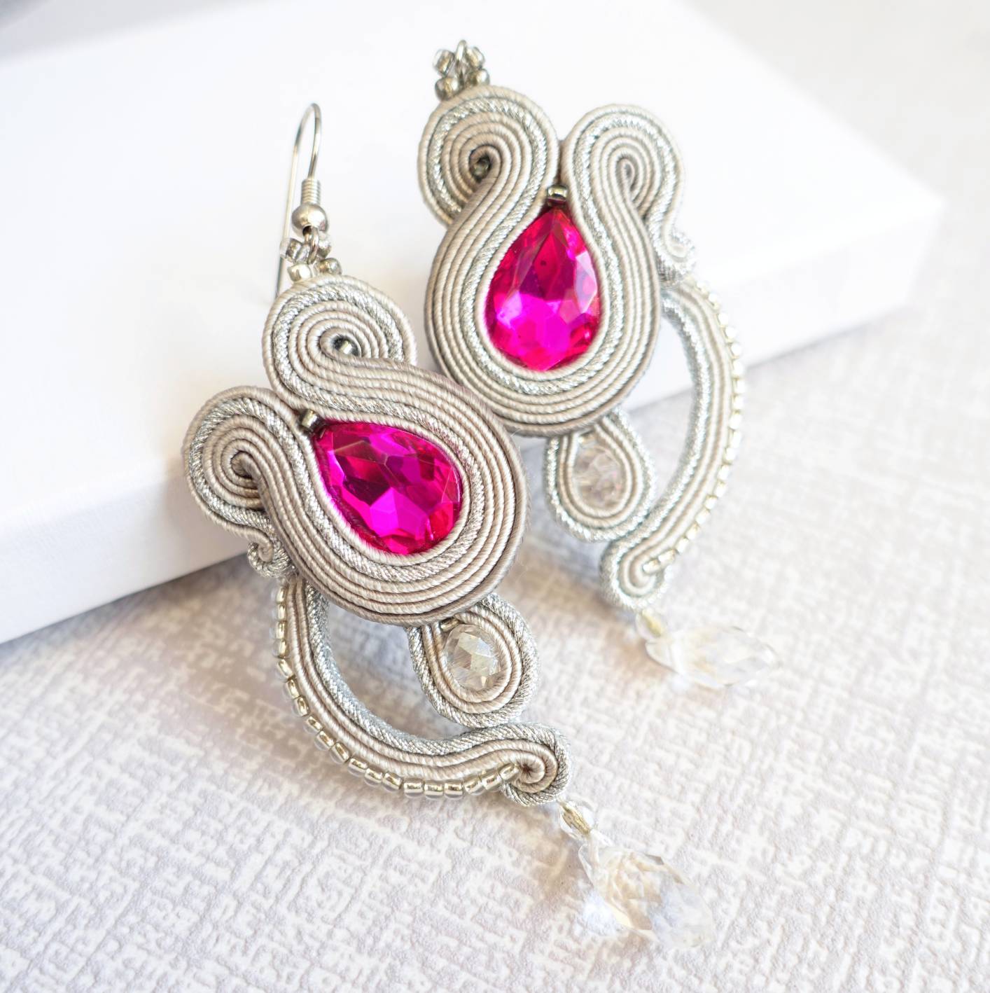 Silver pink soutache earrings with fuchsia crystals 31 Maria