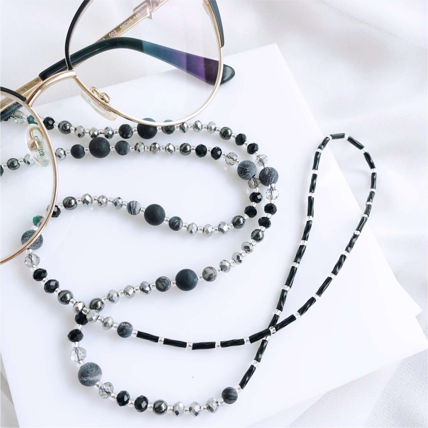 Black and silver glasses chain jasper, hematite and indian agate, BlacHematite EGC509