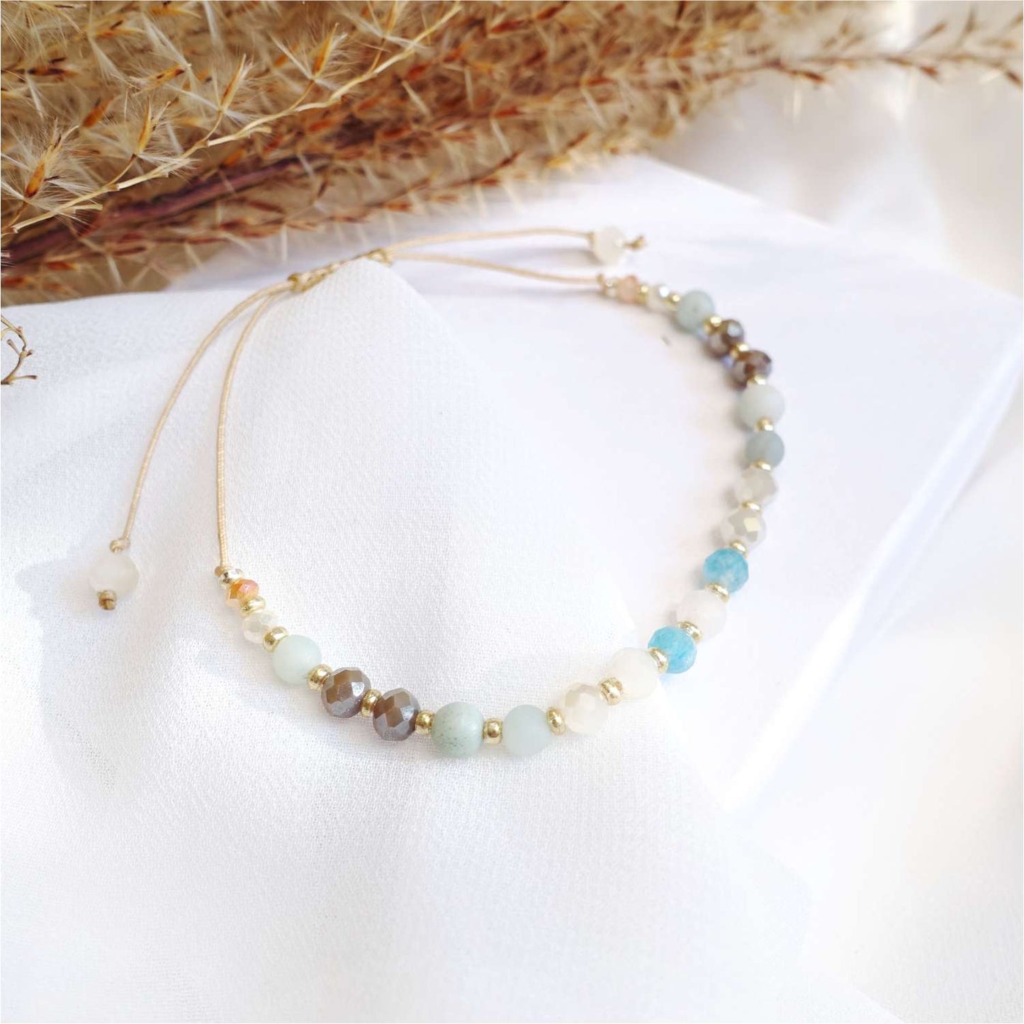 String bracelet with natural stones jade amazonite, TD92301