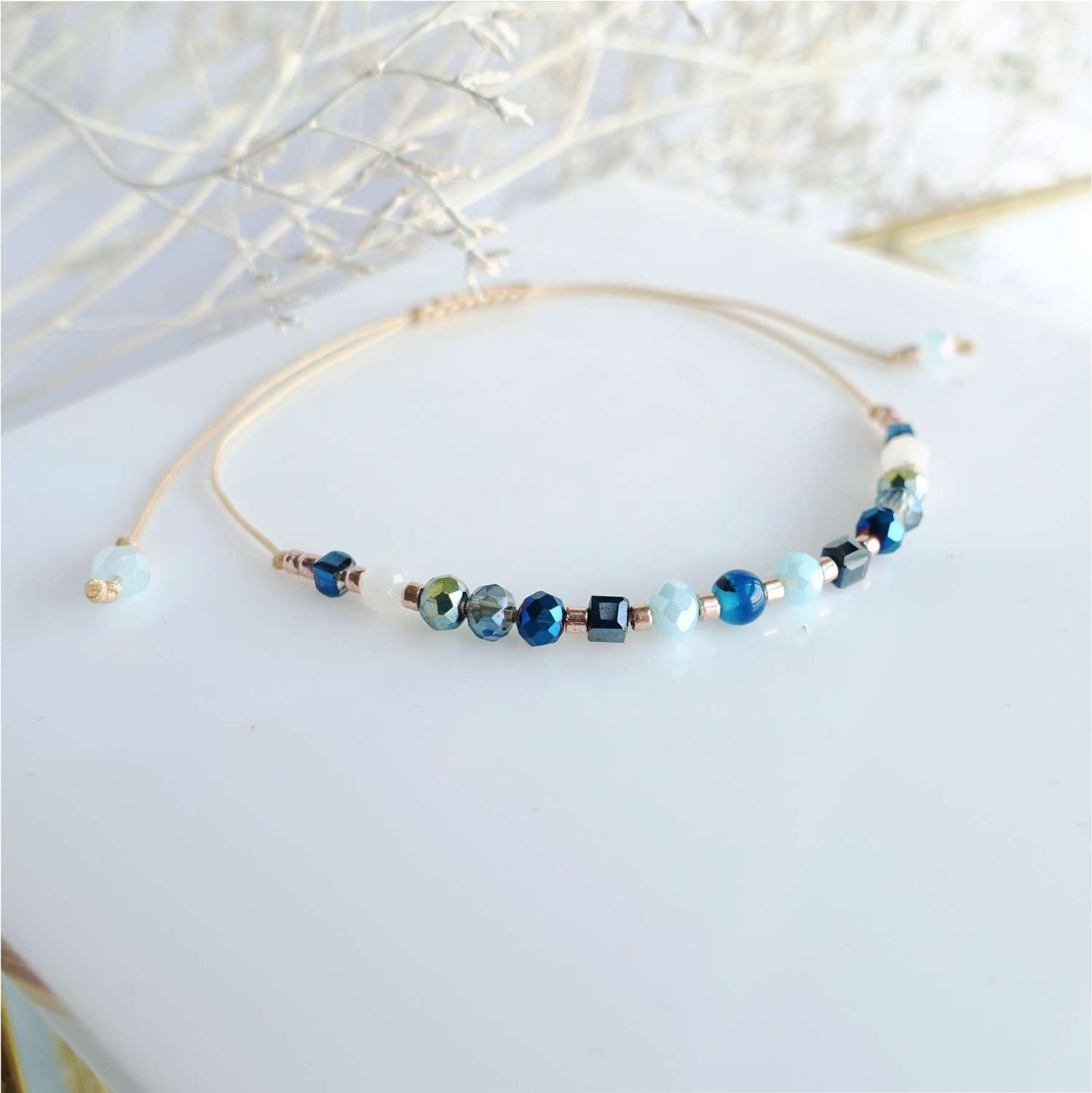 Bracelet with natural stones, blue agate TD9101