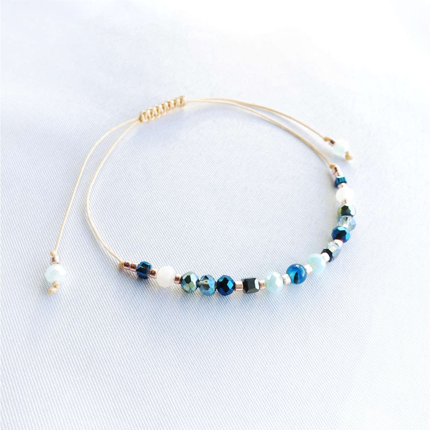Bracelet with natural stones, blue agate TD9101