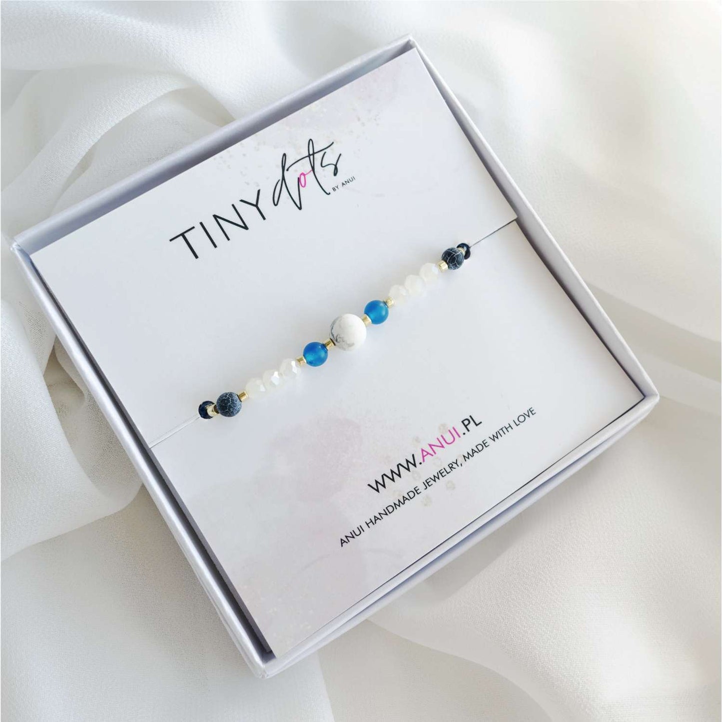 Blue string bracelet with natural stones agate howlite TD9260