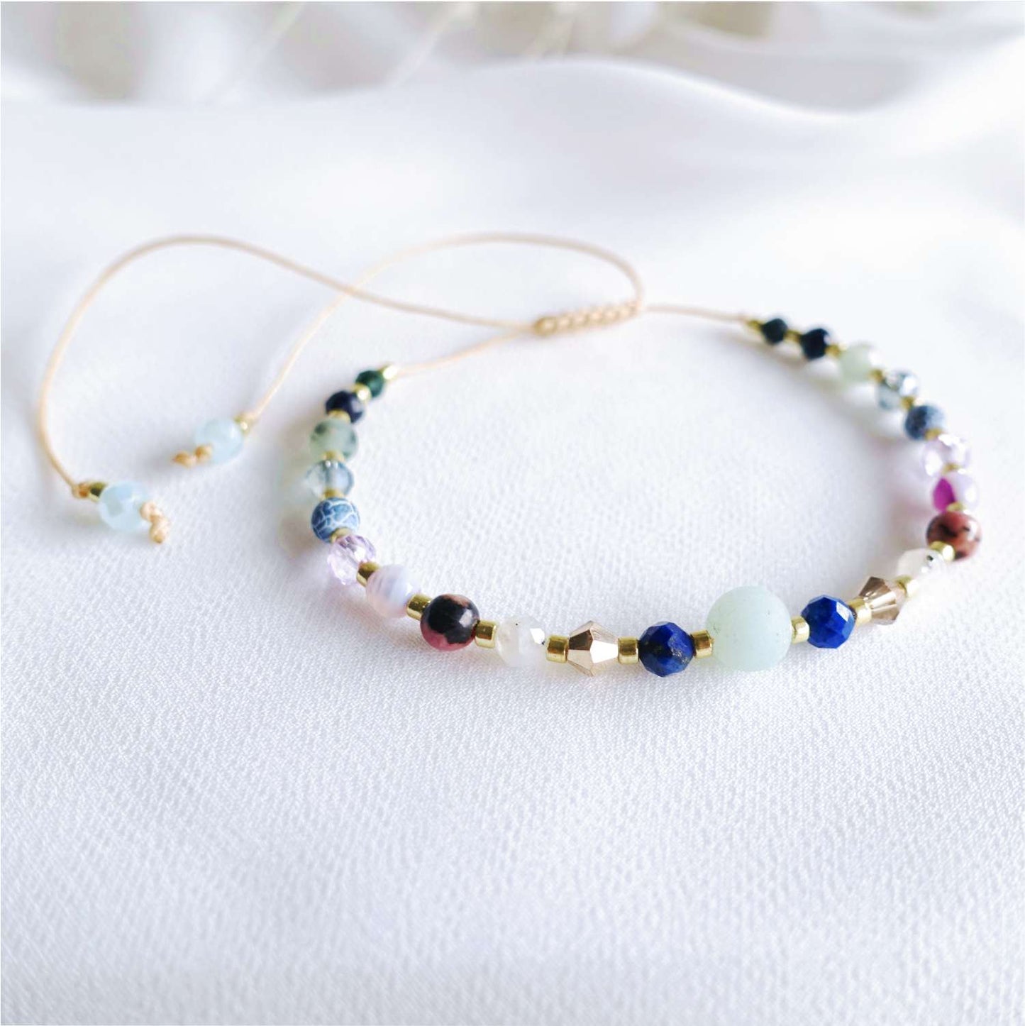Bracelet talisman of love and friendship with natural stones TD9540