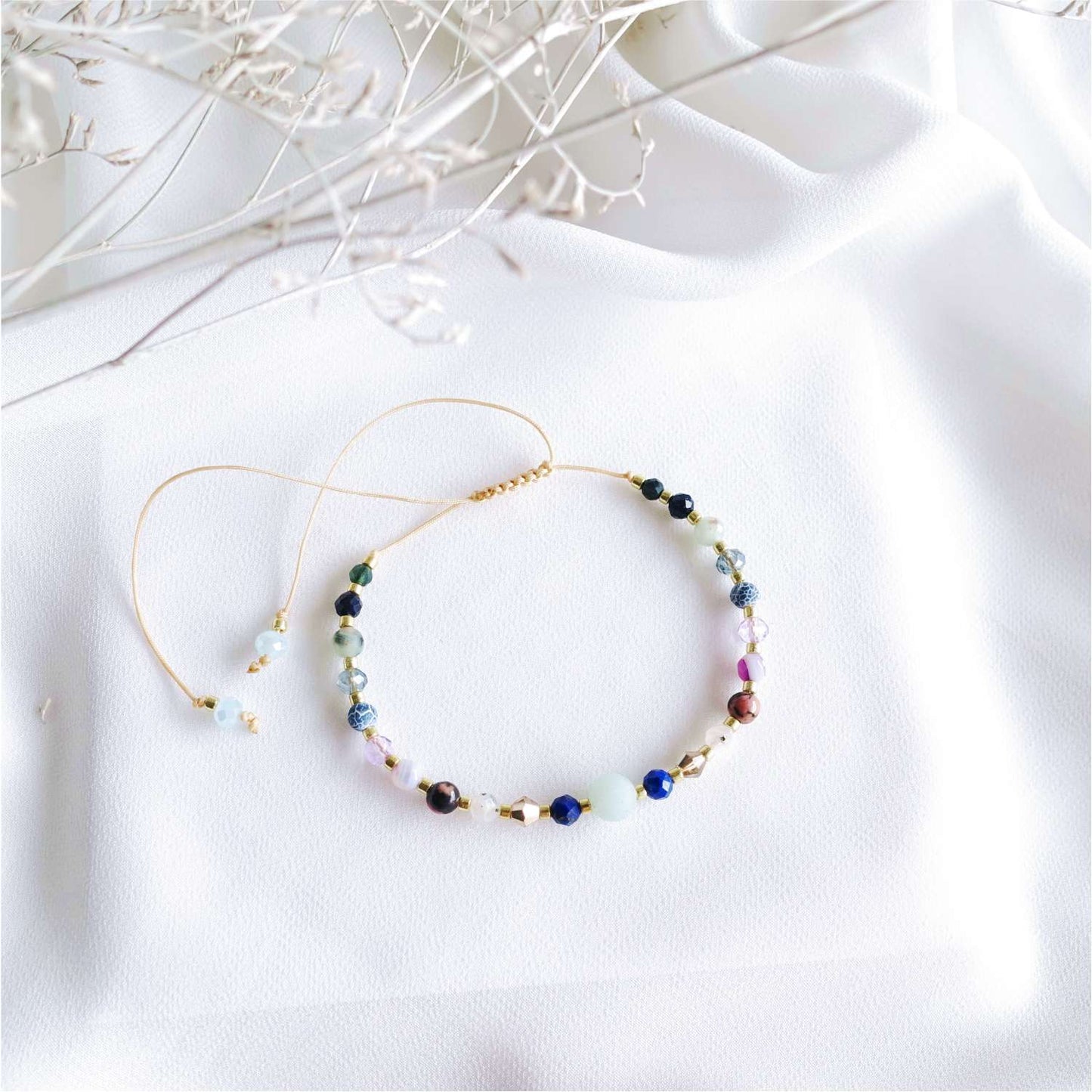 Bracelet talisman of love and friendship with natural stones TD9540