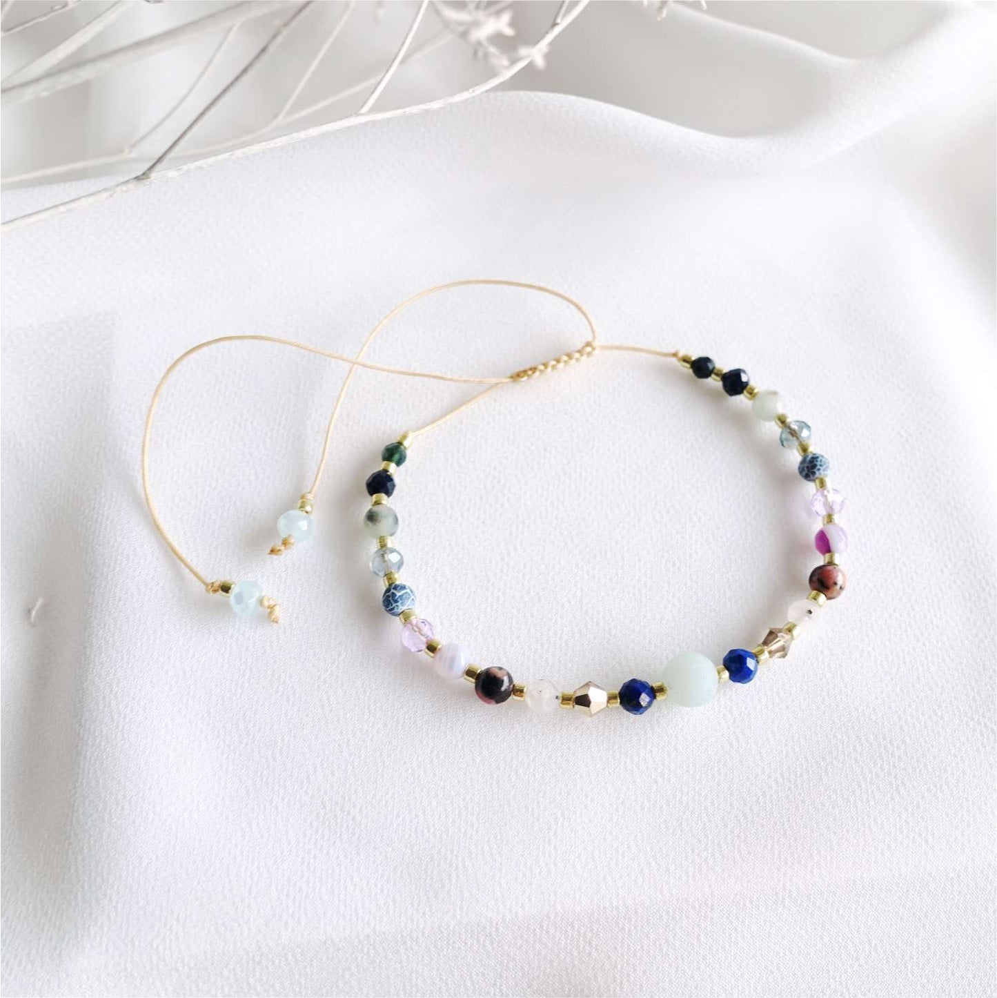 Bracelet talisman of love and friendship with natural stones TD9540