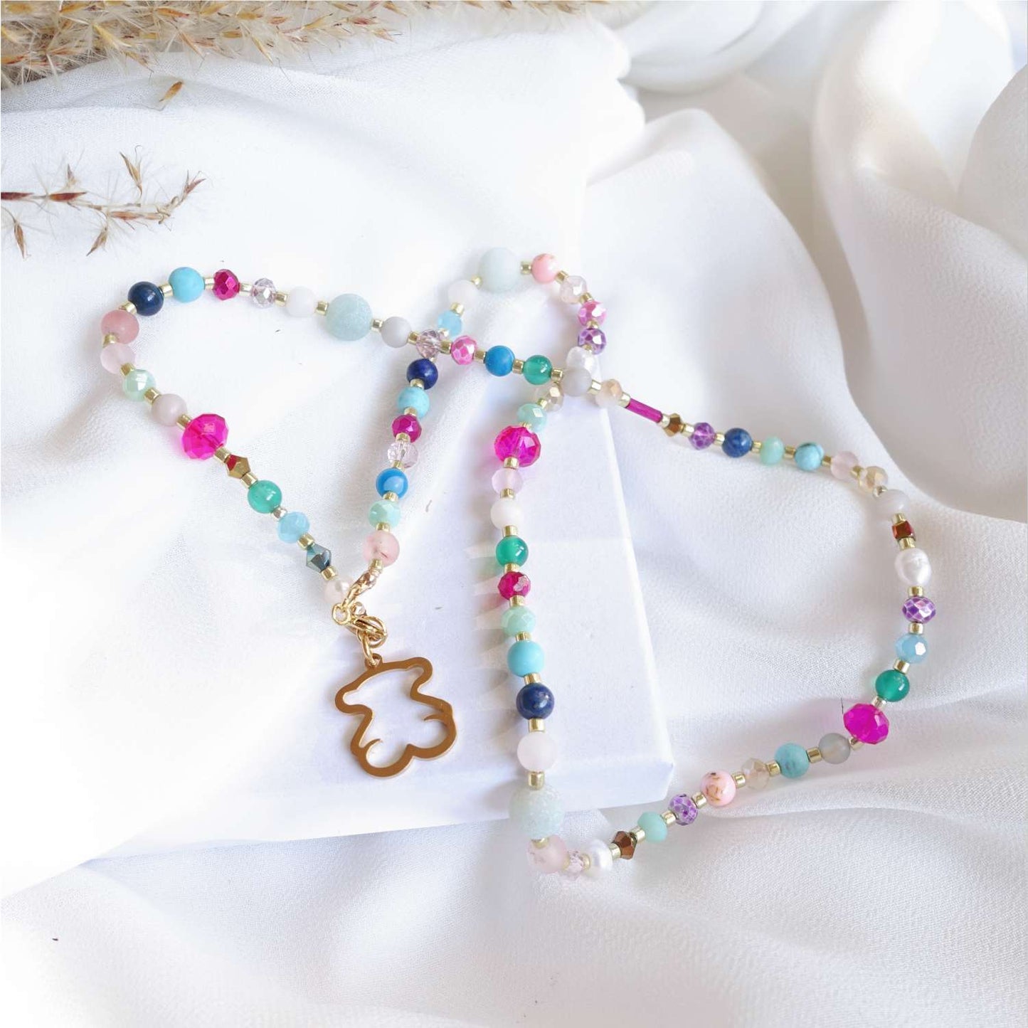 Colorful necklace with natural stones TD2020