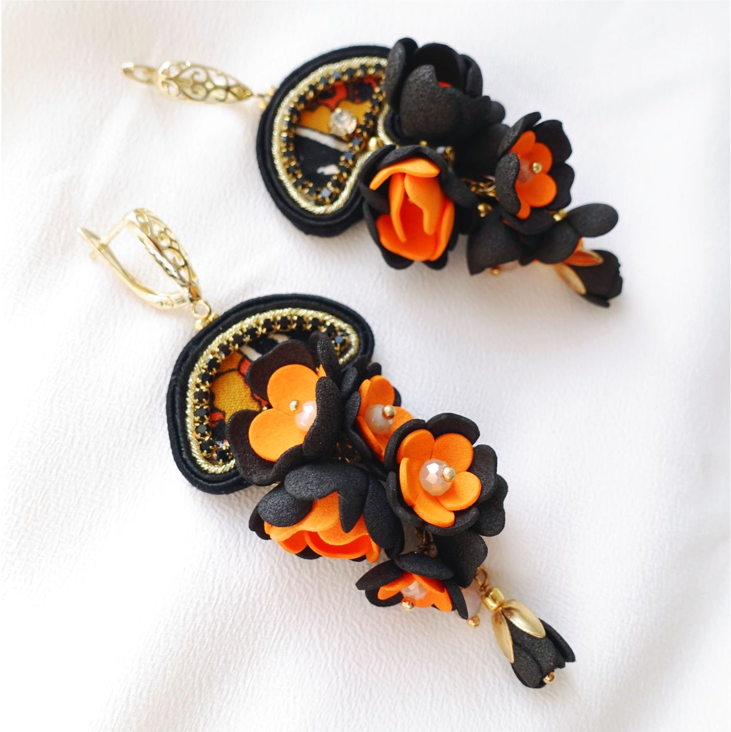 Orange and black flower earrings with highlander scarf - 429 OrangeBlack Eye