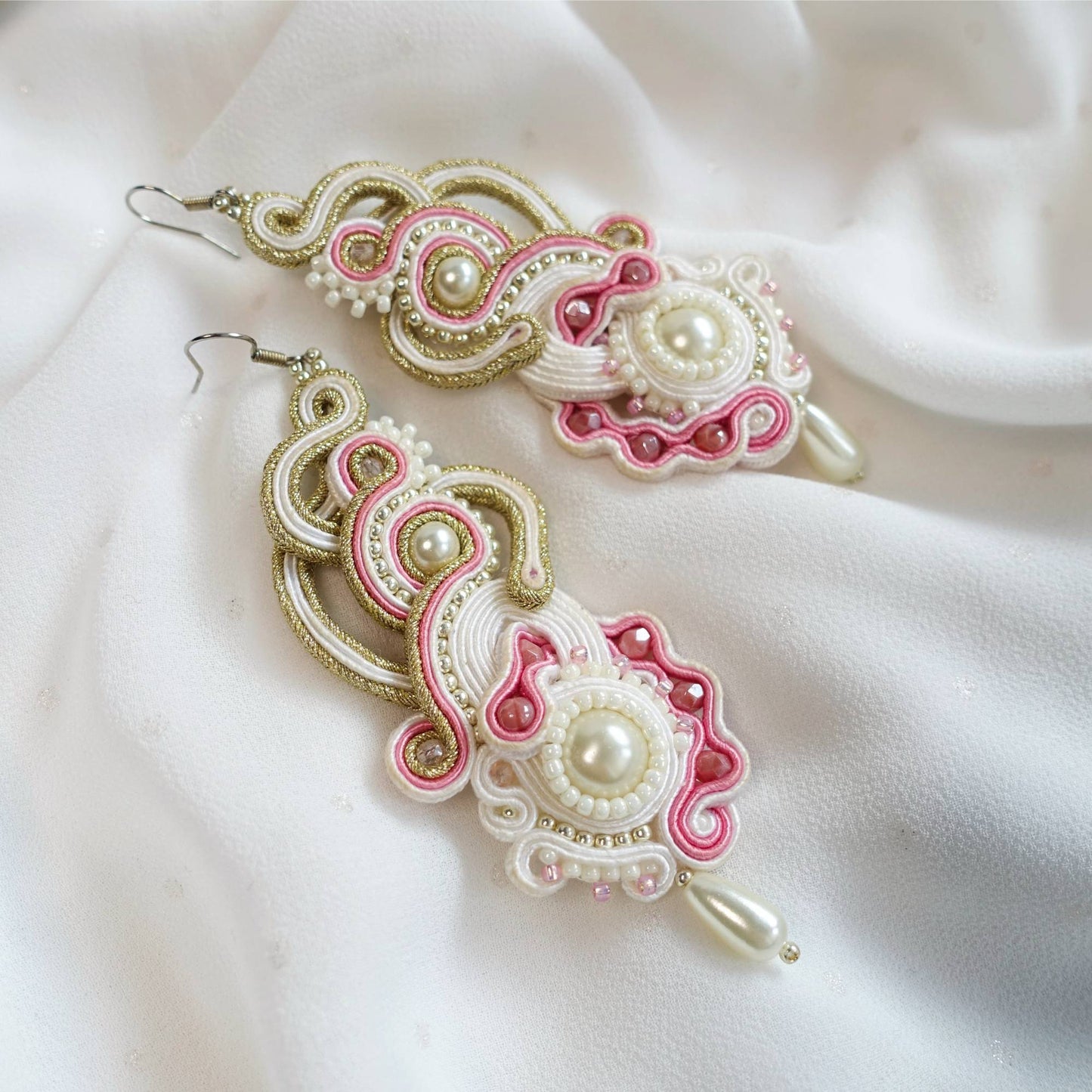 Wedding earrings soutache white powder pink, 165 Umna