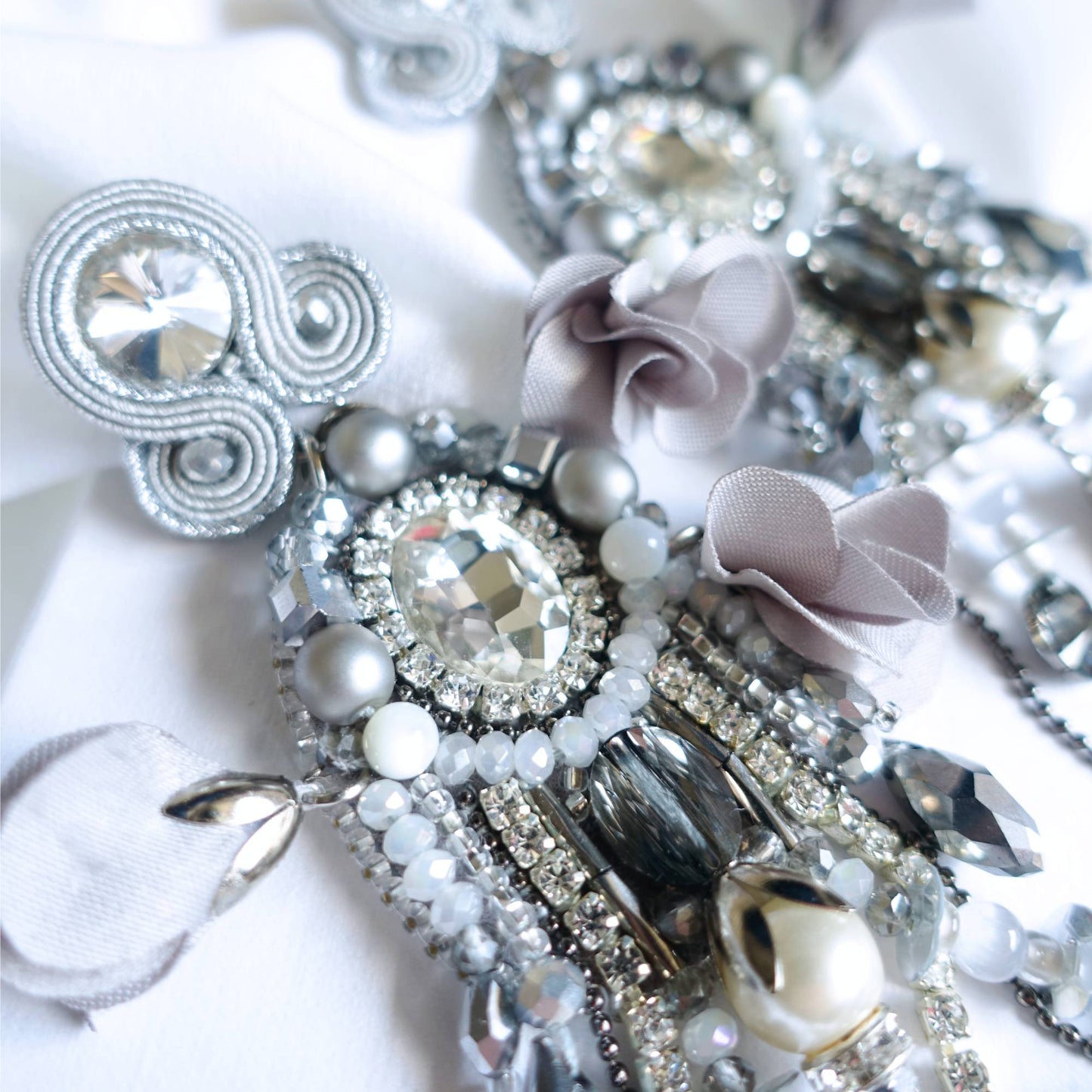 Silver earrings soutache jade, moonstone and pearls, 411 Rala