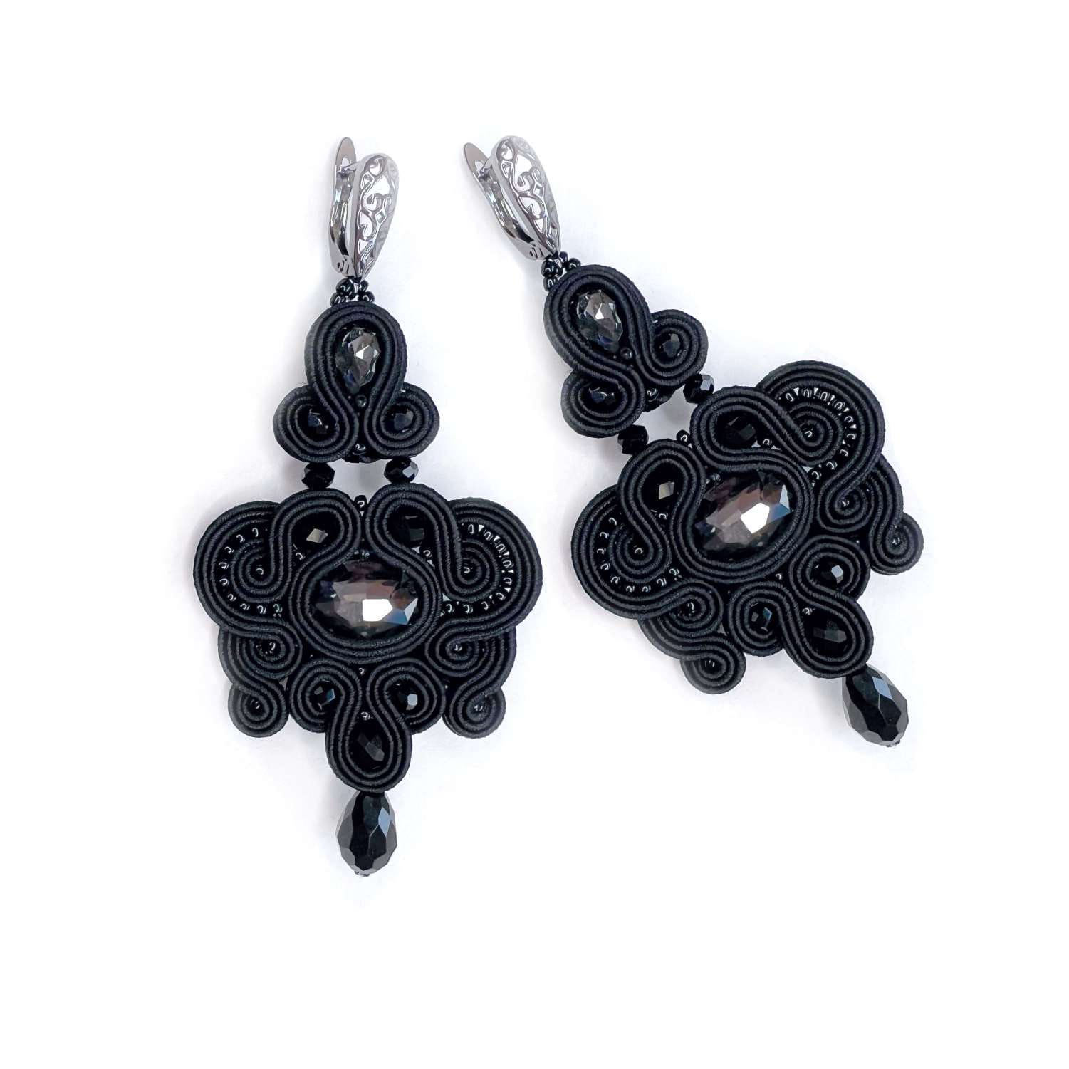 Pendientes de soutache negro candelabro 212 BlackLady