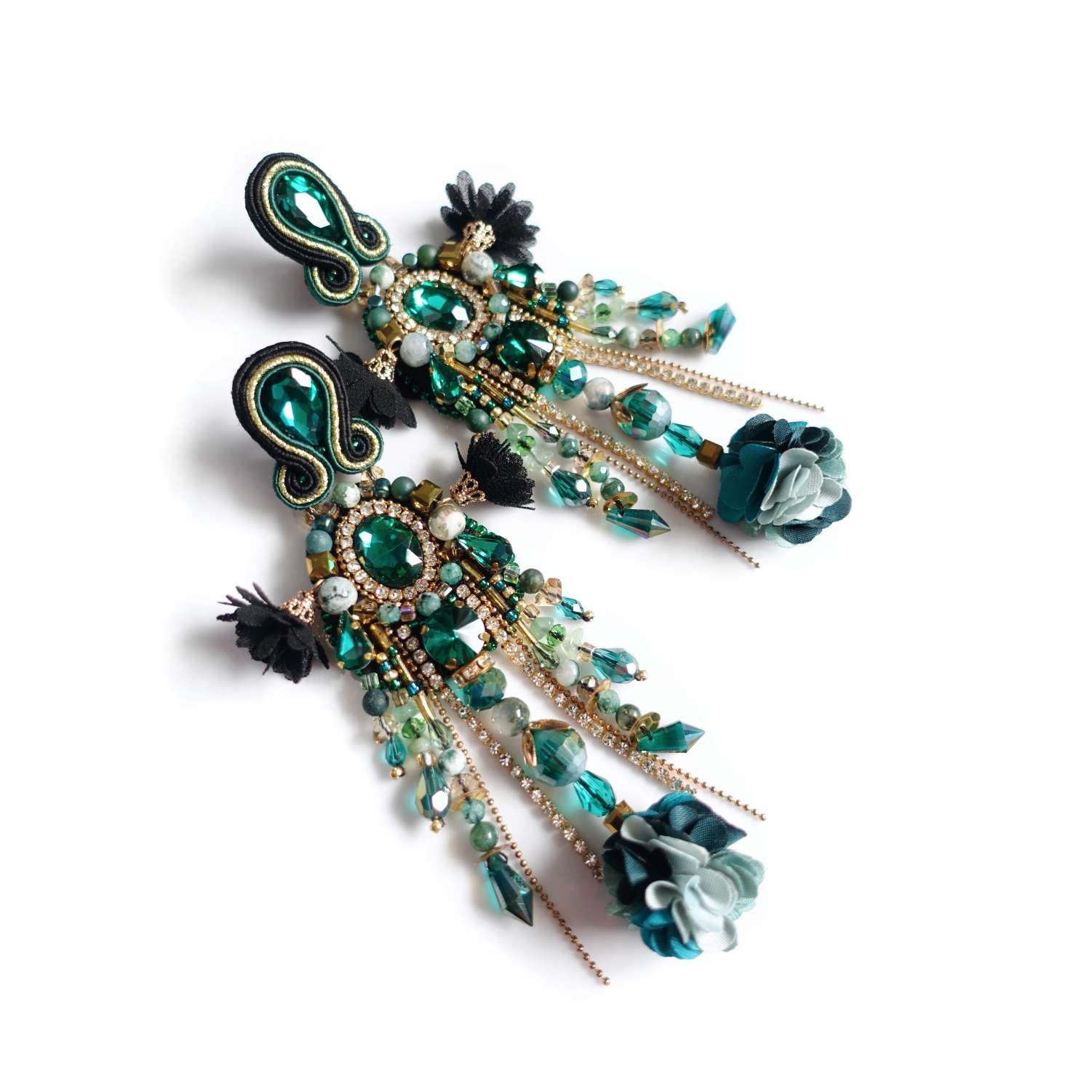 Zielone kolczyki z kamieniami naturalnymi i kwiatami 411 Emerald