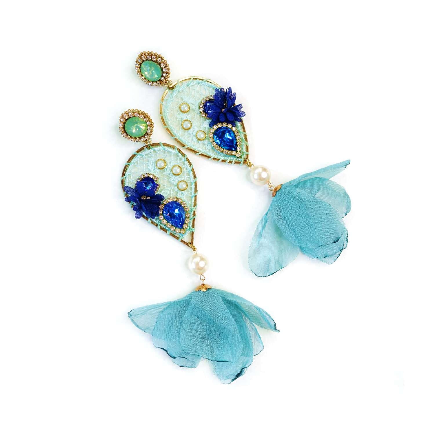 Green Dreamcatcher Earrings with Blue Crystals 501 Pistachio