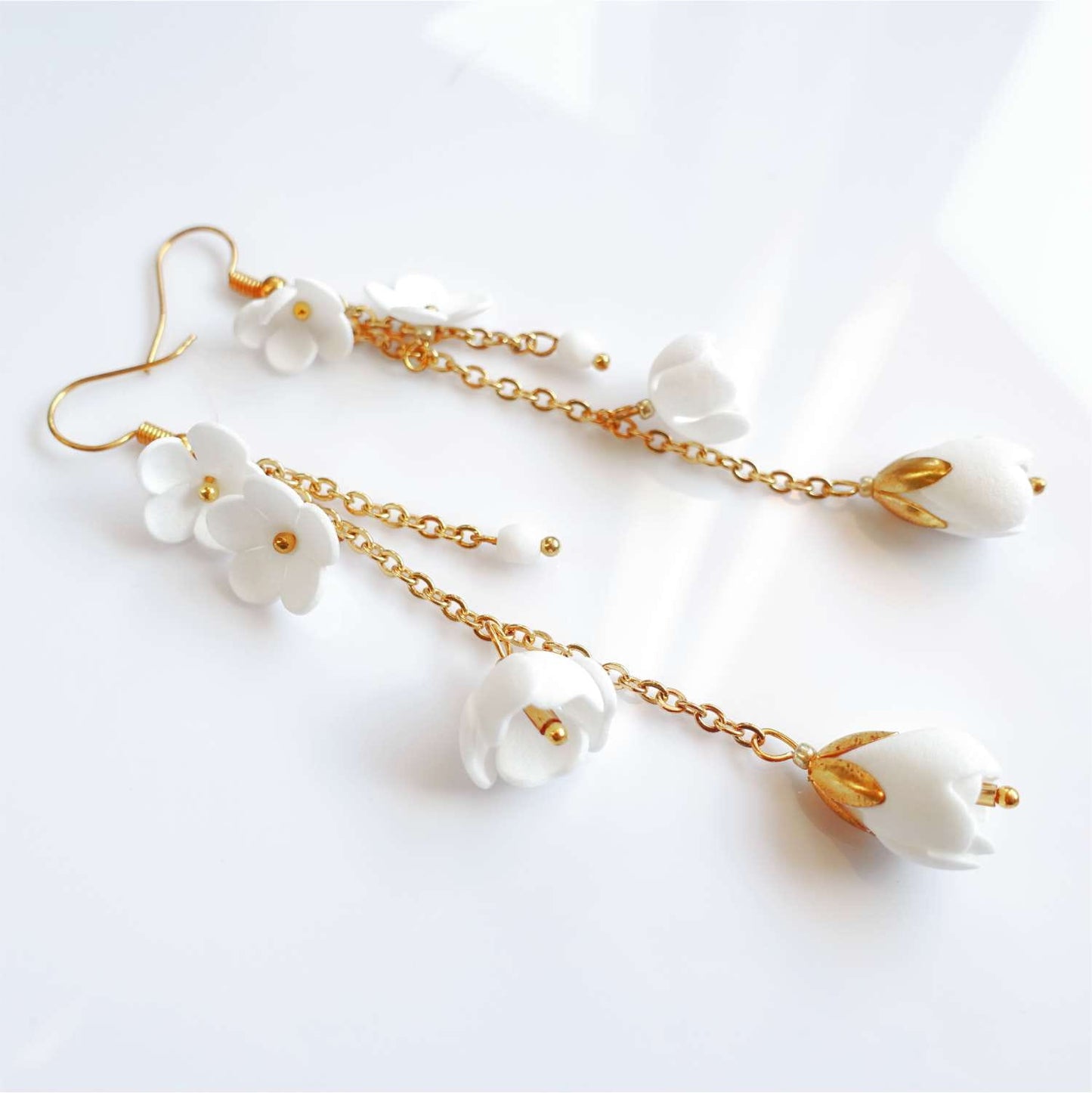 White Lilly 857 white flower hanging earrings