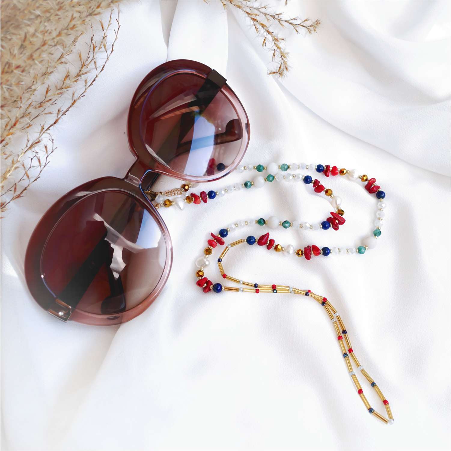Glasses chain colored coral, lapis lazuli, jade, natural pearl, LadyMarine EGC512