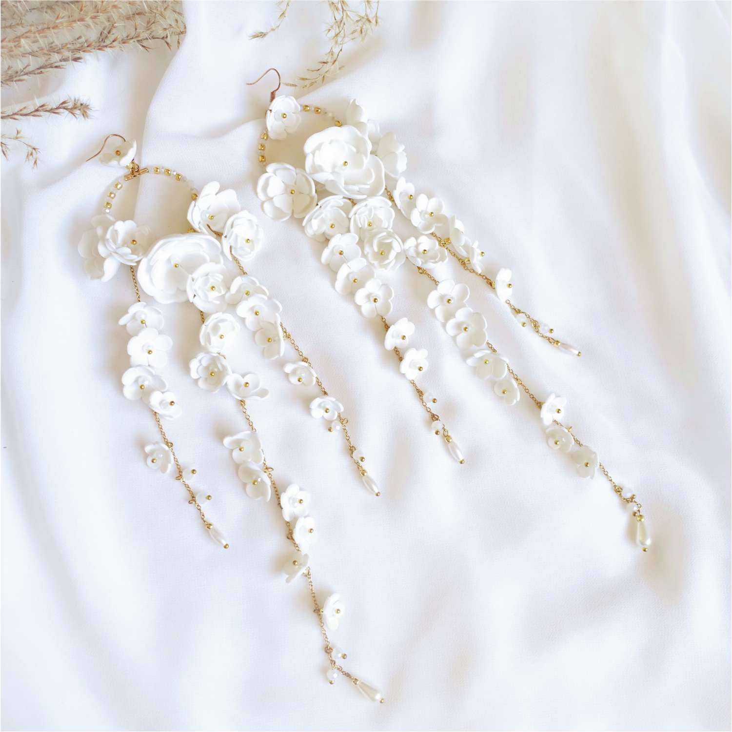 White long flower earrings on a gold chain 860 White New Gardenia