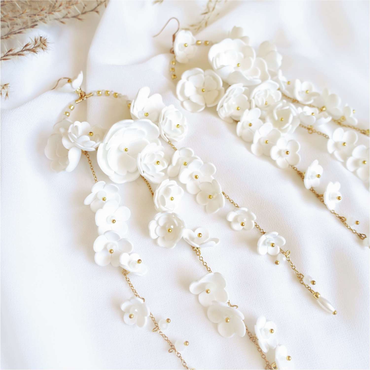 White long flower earrings on a gold chain 860 White New Gardenia