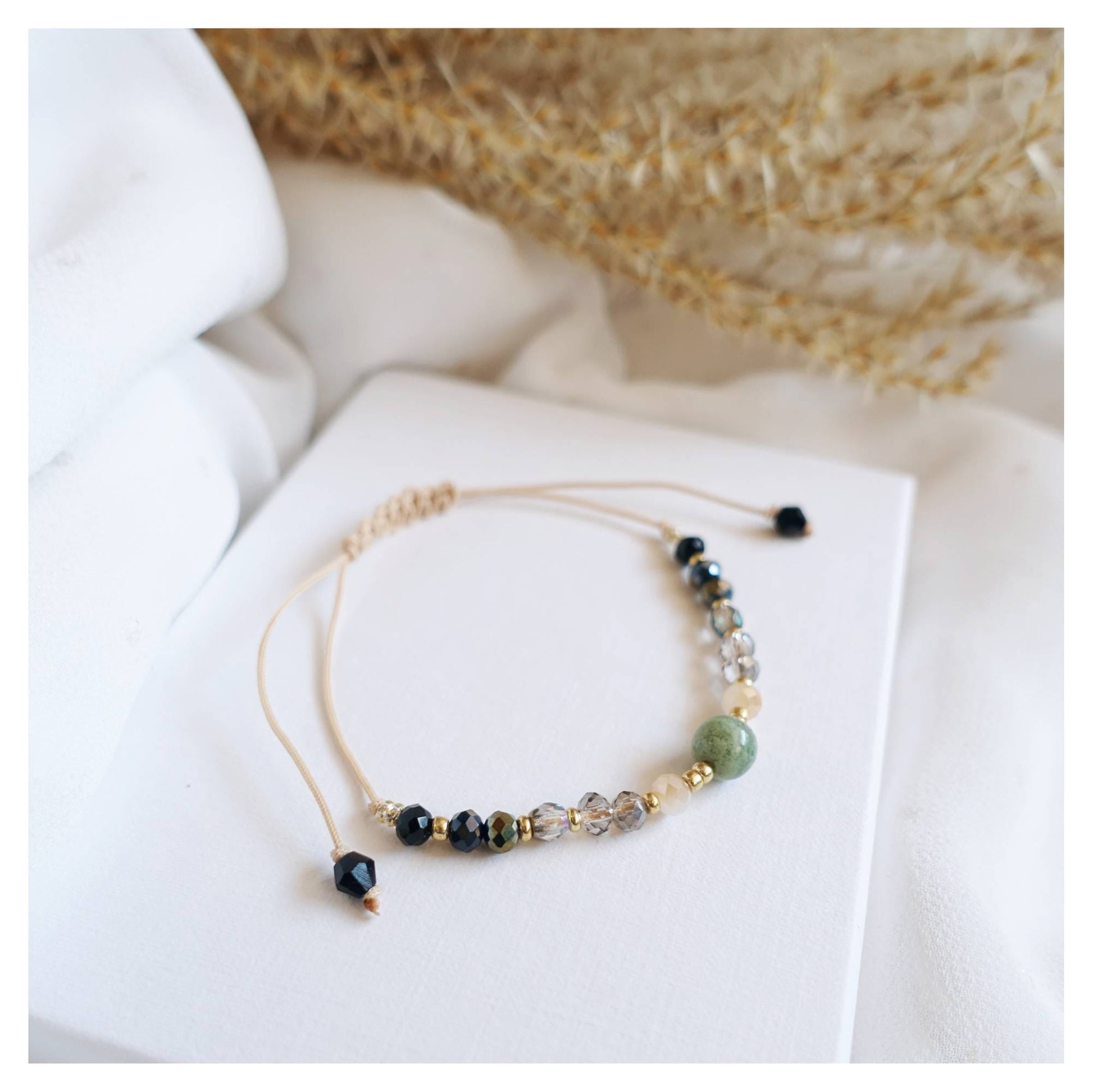 Pulsera de hilo con piedras naturales, ágata verde, TD9130