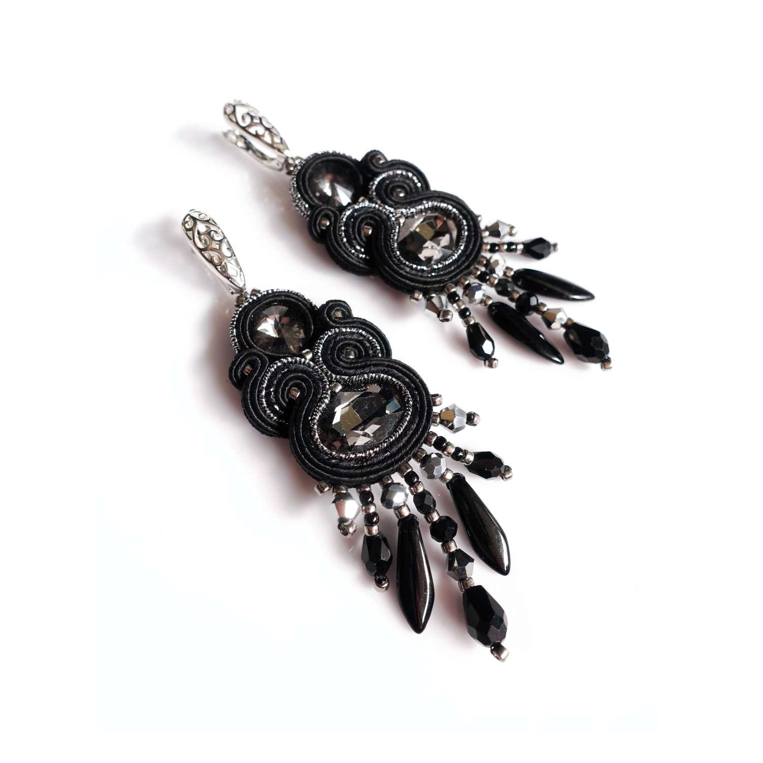 Czarno srebrne kolczyki sutasz z kryształami 407 BlackSilver